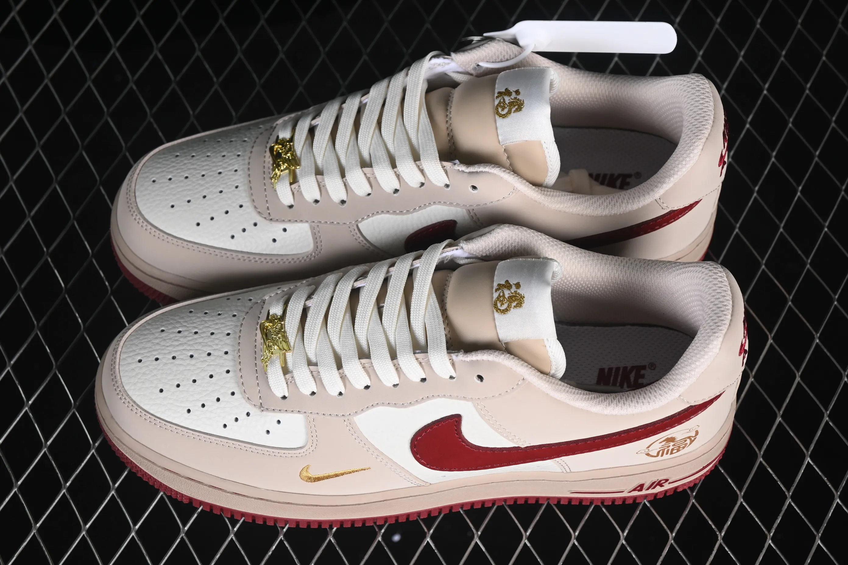 All categories Nk Air Force 1 Air Force series Nk Air Force 1 Low Air Force low-top Nike Air Force 1'07 Low Year of the Horse limited edition beige brown apricot red Air Force 1 low-top casual sneakers NH0601-522